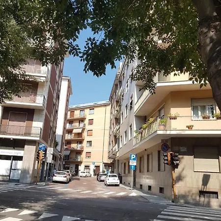 Daire Alba Centrum Alba (Piedmont)